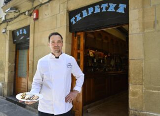 El bar Txepetxa de Donostia, premiado como Mejor Bar de Pintxos